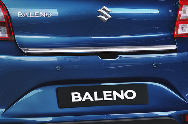 Baleno back store door garnish