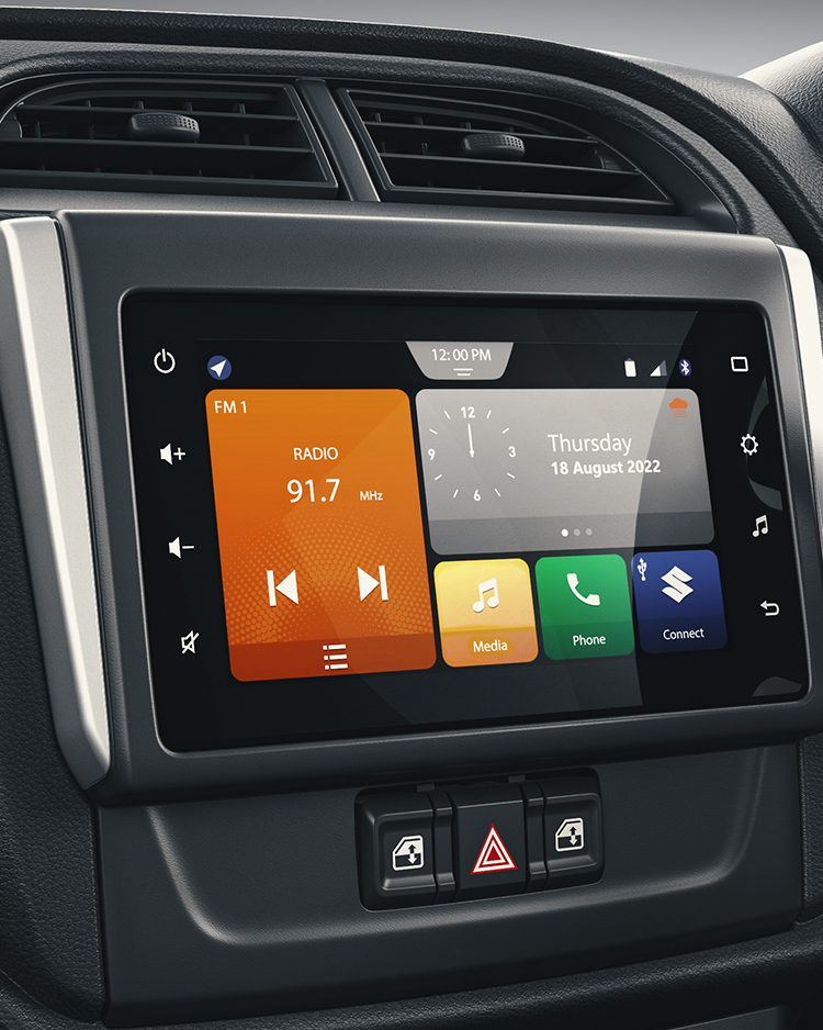 https://www.marutisuzuki.com/adobe/assets/urn%3Aaaid%3Aaem%3Aa5379b62-6f4c-4f47-bf22-e9cafe9ae0f5/as/Altok10_SMARTPLAY_750x938.png?id=1&preferwebp=true&width=750