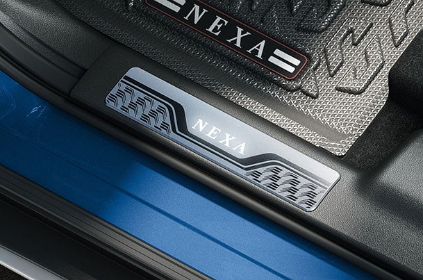 Illuminated Door Sill Guard | Fronx