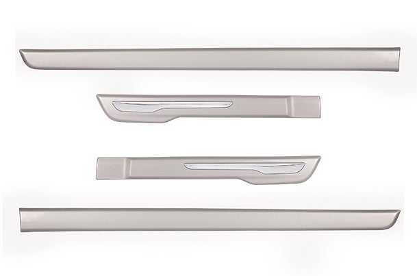 Body Side Moulding (Silky Silver with Chrome Insert) | New Celerio