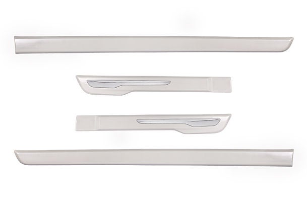 Body Side Moulding (Pearl Arctic White with Chrome Insert) | New Celerio