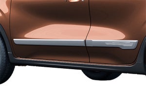 Body Side Moulding (Glistening Grey with Chrome Insert) | New Celerio