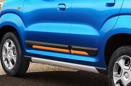 Body Side Moulding (Black & Orange) | S-Presso