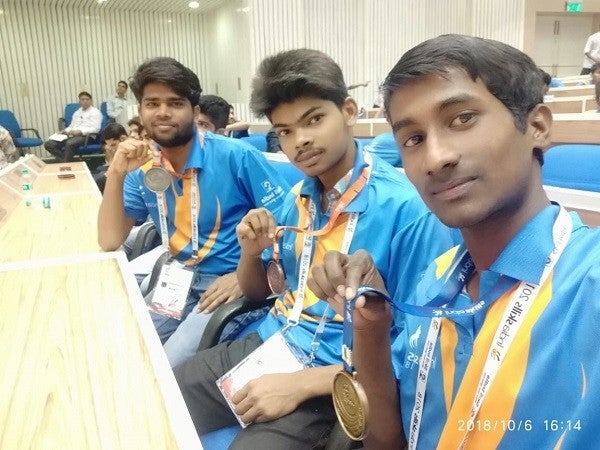 /adobe/assets/urn:aaid:aem:416d8f56-0a87-436d-8ca0-2029243a2160/as/team-maruti-suzuki-winners-from-auto-body-repair-category-at-the-india-skills-competition-2018-suraj.jpg