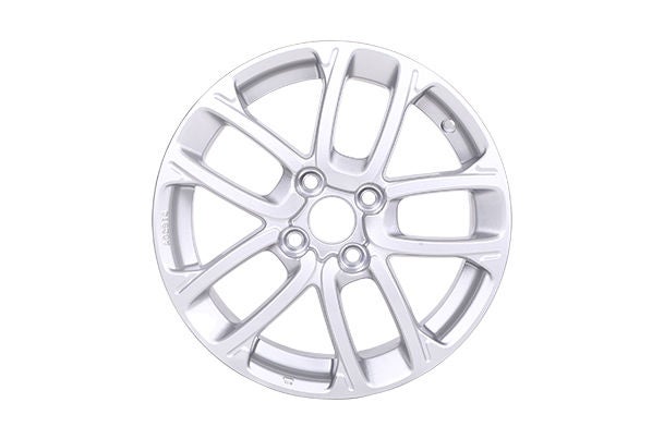 Alloy Wheel Silver 38.10 cm (15 inches) | Swift