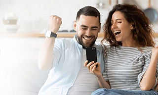 couple-looking-at-rewards