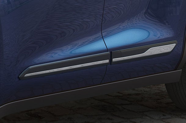 Body Side Moulding - (Midnight Black + Garnish Insert) - INVICTO (Alpha+, Zeta+)