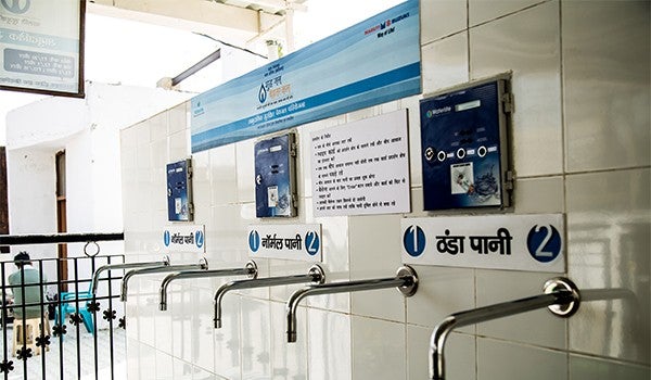 /adobe/assets/urn:aaid:aem:74249b8f-d02f-4d43-858a-5998803a2e41/as/smart-card-system-enabled-wateratm-for-easy-access_cc.jpg