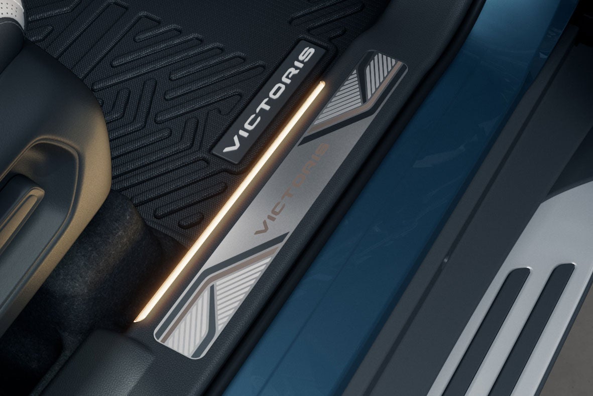 Copper Door Sill Guard Ambient Light 4 Door | Victoris (Hybrid)