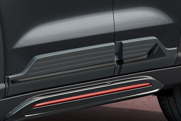 Buy Body Side Moulding - Black Painted Finish | Victoris