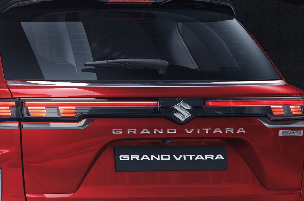 Back Door Garnish | Grand Vitara