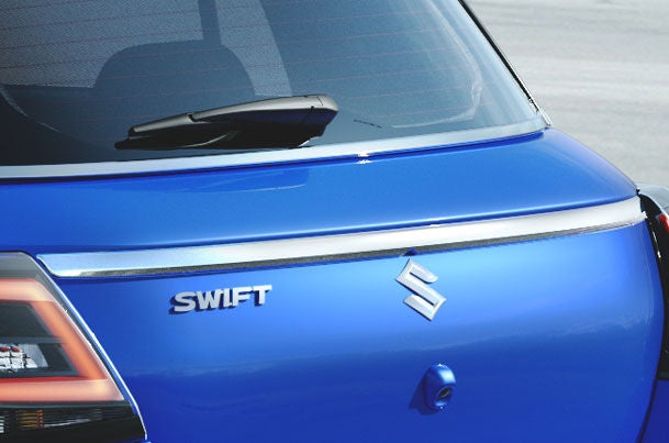 Rear Mid Garnish - Chrome| New Swift