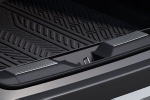 Rear Trunk Sill Guard | Victoris