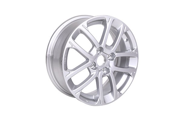 Alloy Wheel Silver 38.10 cm (15 inches) | Swift