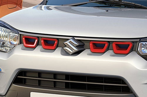 Front Grille Garnish (Red) | S-Presso