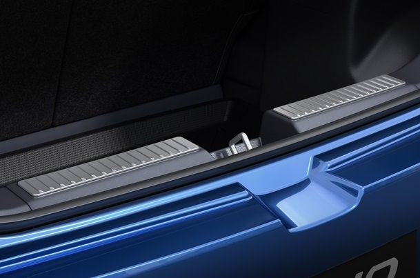 Trunk Sill Guard - Scuff | Baleno